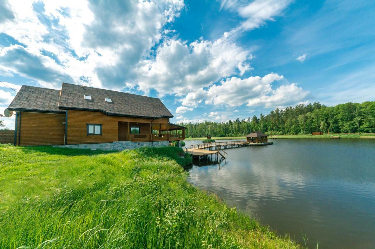 Guesthouse On The Lake With Bathhouse 70 Km From Kiev Makariv Exterior foto